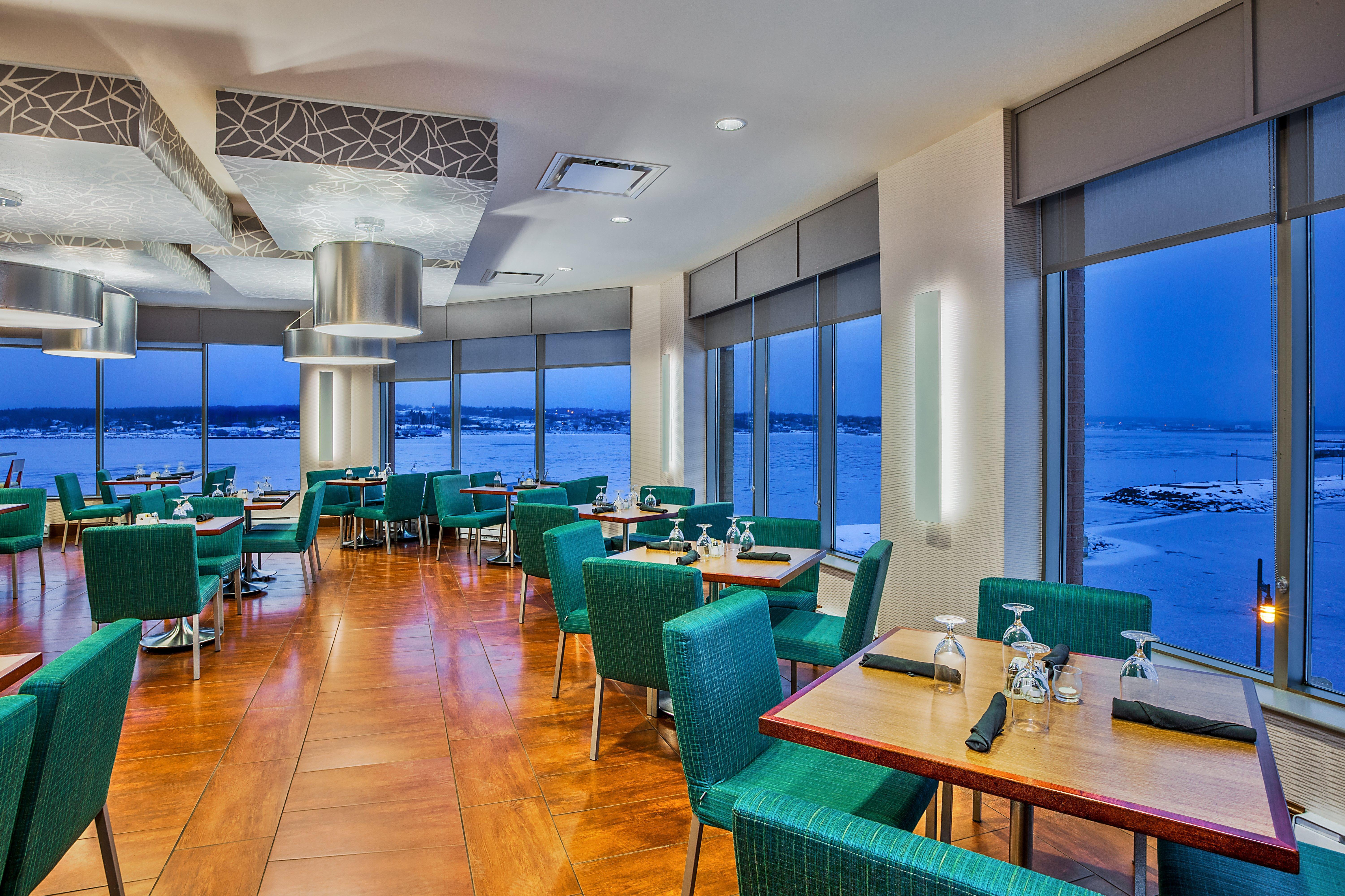 - Waterfront By Ihg 3*