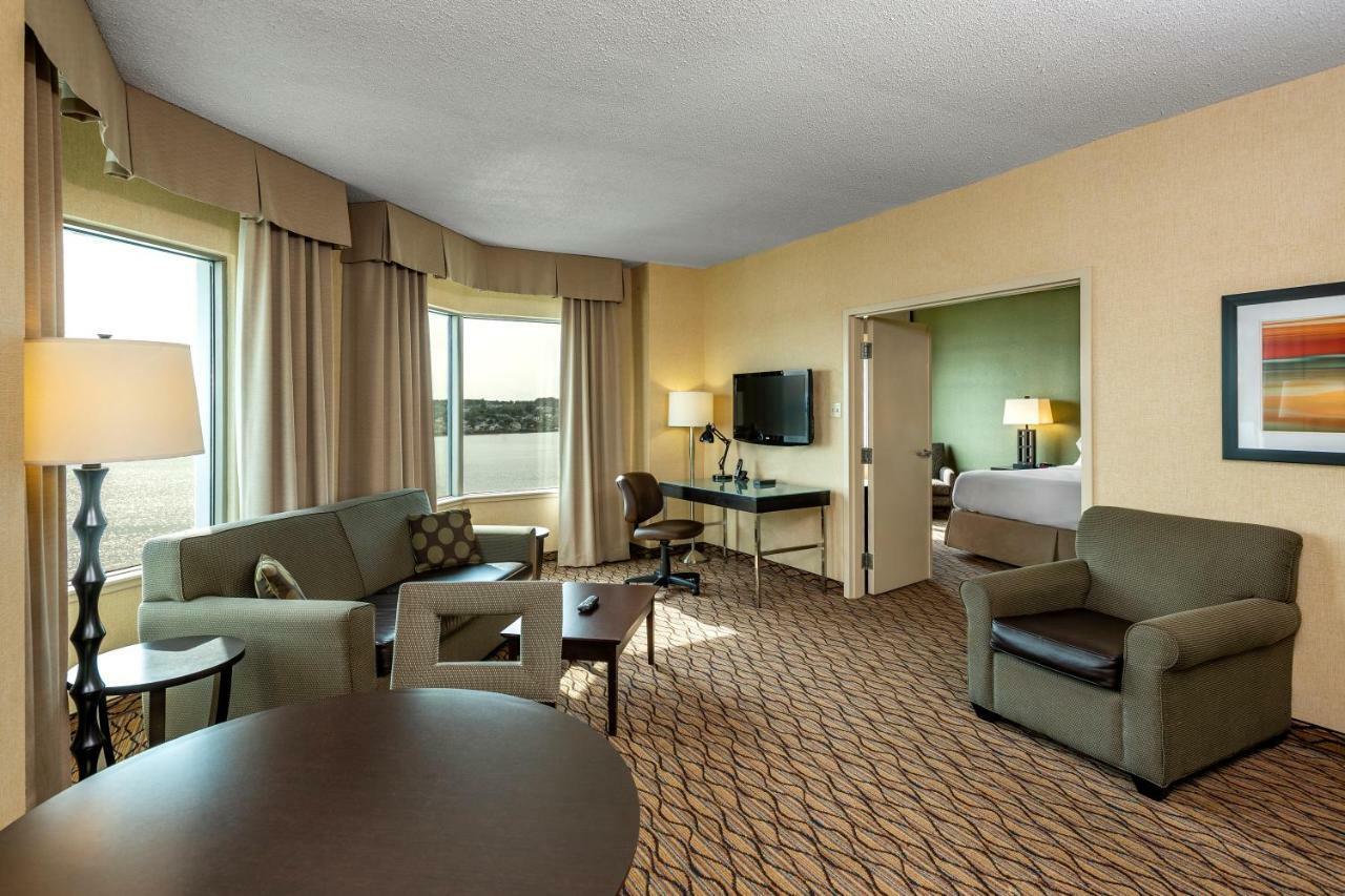 - Waterfront By Ihg 3* Sydney