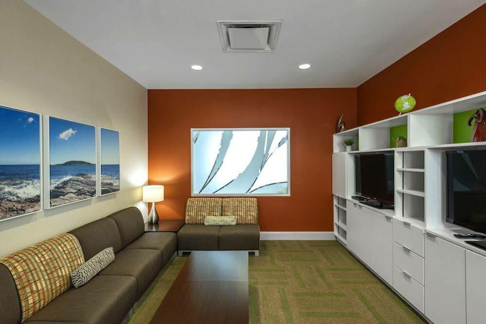 - Waterfront By Ihg Hotel Sydney